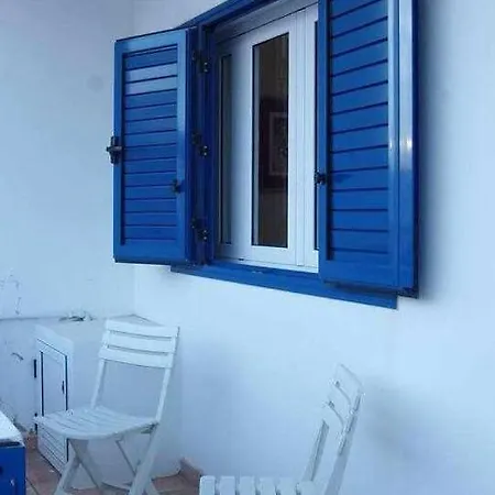 Islote House